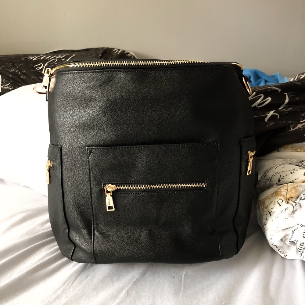 BRAND NEW BLACK DIAPER BAG